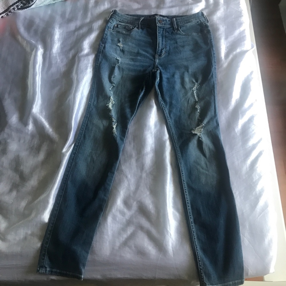 Hollister Ultra-High Rise Super Skinny Jeans